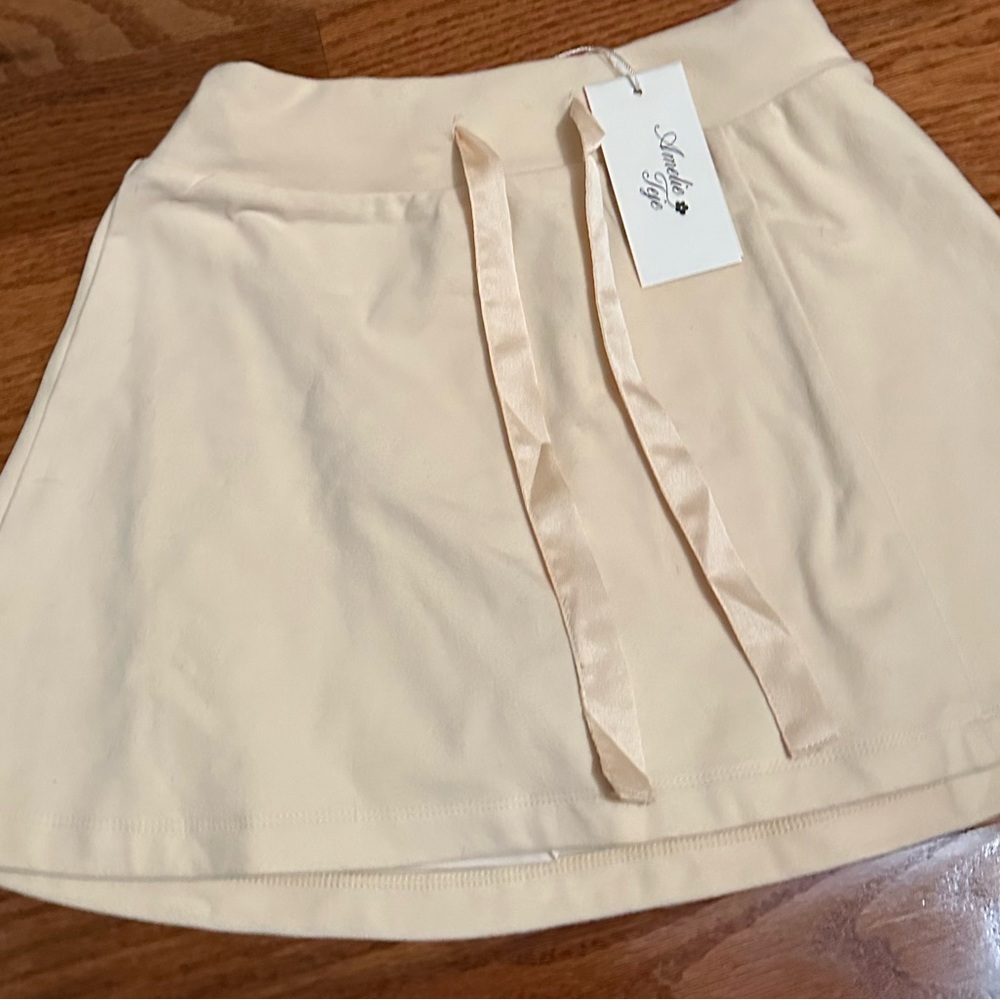Amelie Tejie Tie Up Skort in Buttercream (NWT) - Picture 8 of 11